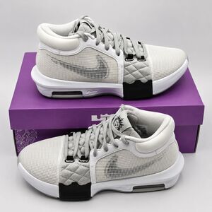 Nike LeBron Witness 8 Basketball Shoes White Light Smoke Grey Men’s 8.5 Women’s